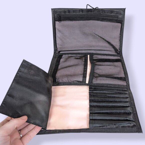 (2/$20) Mary Kay Black Trifold Toiletries Case - Picture 1 of 5